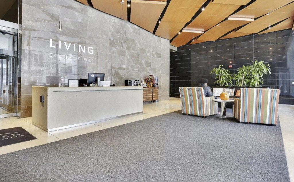 State and Grand by BridgeStreet