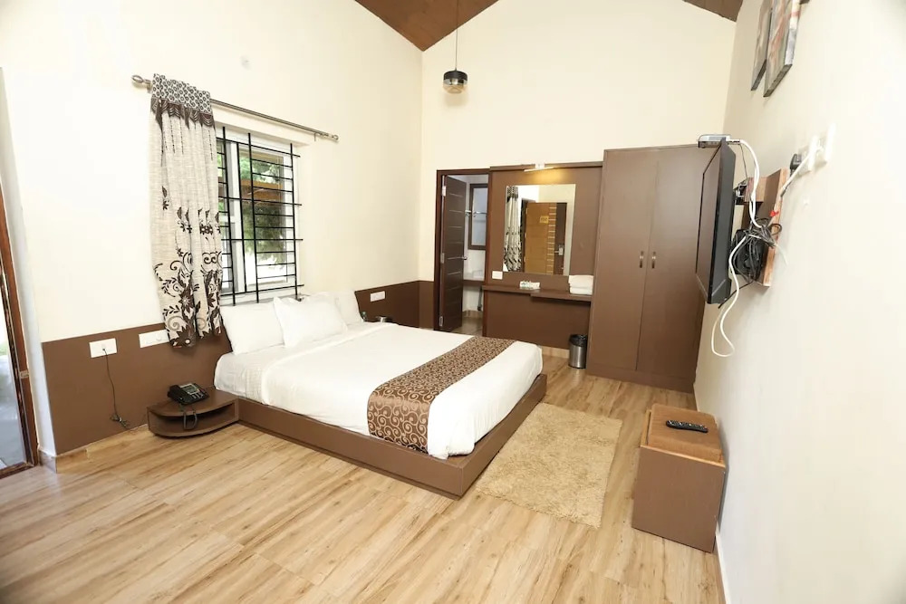 Yercaud Yellow Lake Resorrt and spa