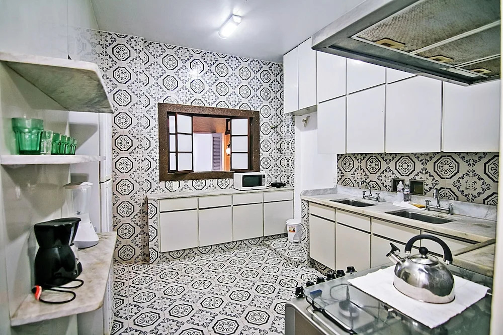 Rio Spot Apartment Q006