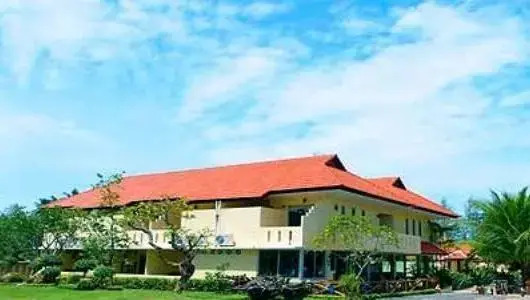 Chanchaolao Beach Resort