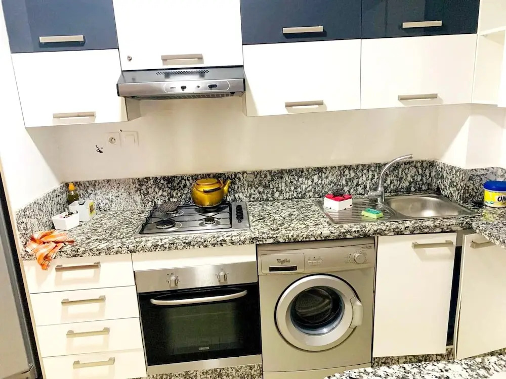 Apartment with One Bedroom in El Jadida, with Pool Access, Enclosed Garden And Wifi - 10 M From the Beach