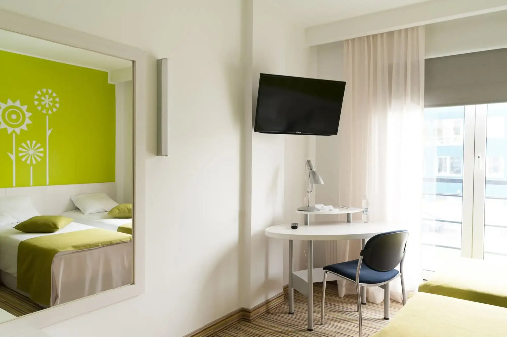 Tallink Express Hotel