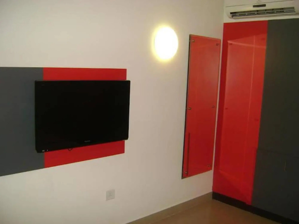 EMPIRE THE GRANDE SUITEs