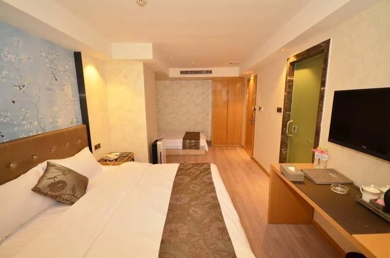 Yunxian Tianan , Power Hotel