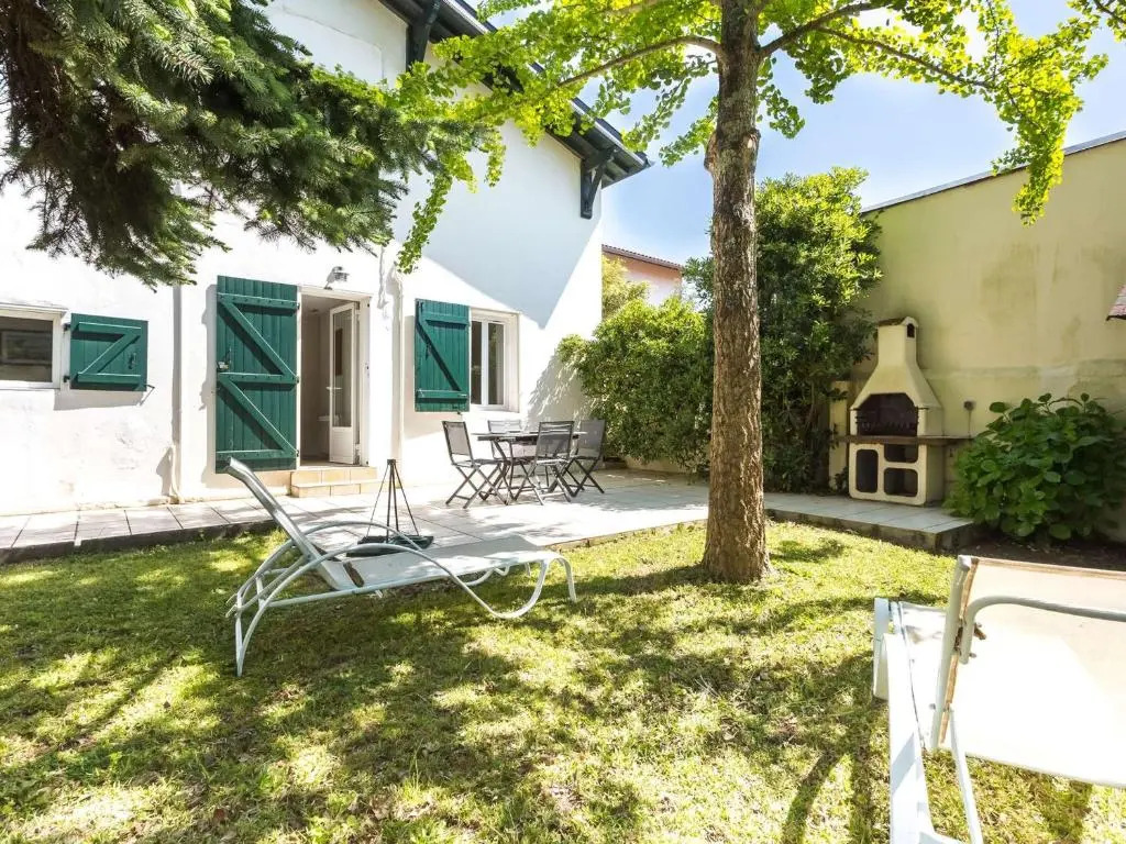 Appartement Biarritz, 2 pièces, 2 personnes - FR-1-3-516