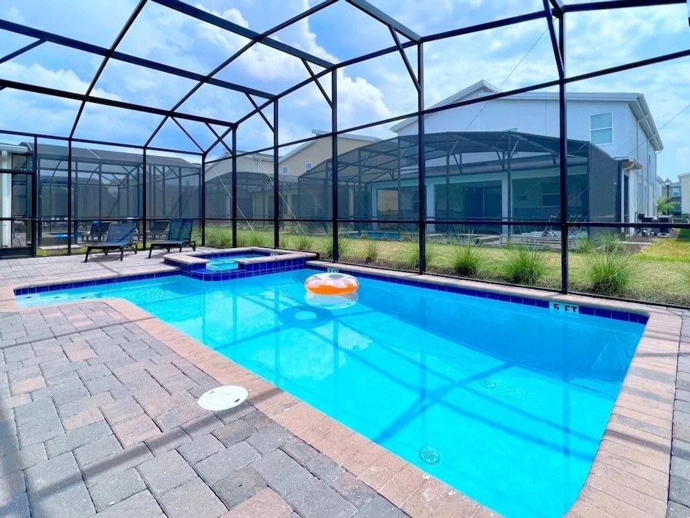 8 Bed Storey Lake Resort- Huge Bedroom for Kids 8 Home by RedAwning