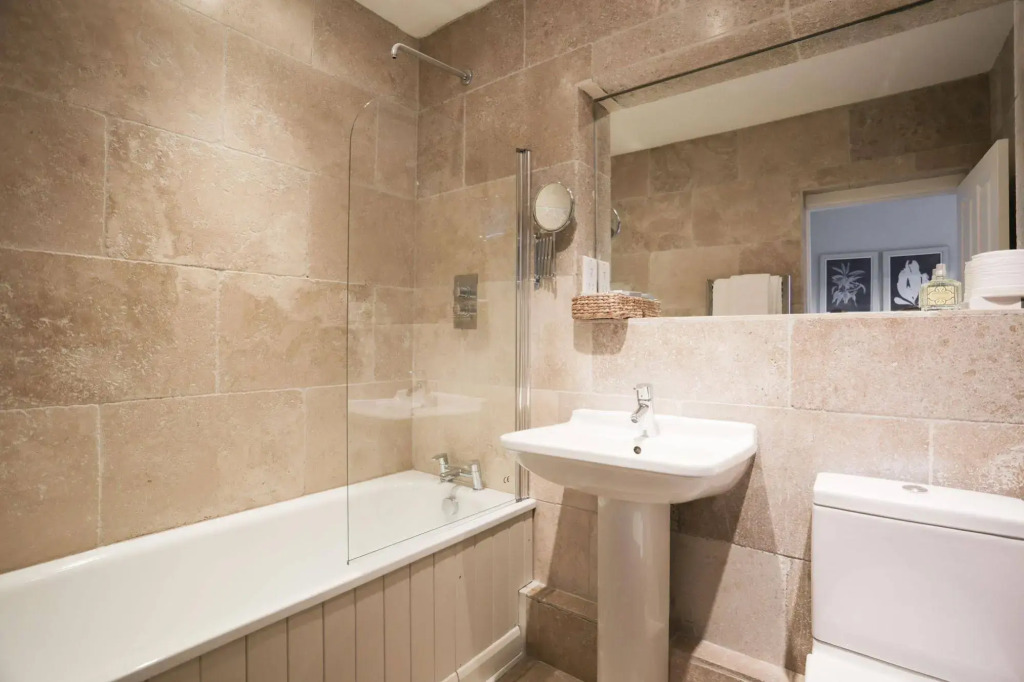 Leighton House - Boutique Guesthouse
