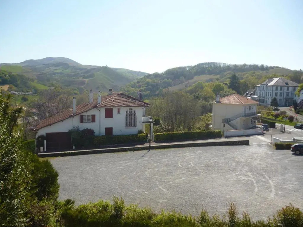 Appartement Cambo-les-Bains, 1 pièce, 2 personnes - FR-1-495-10