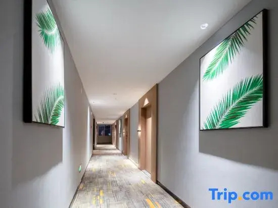 Kaise Hotel (Fenggang Sports Center Jingangcheng Commercial Pedestrian Street)