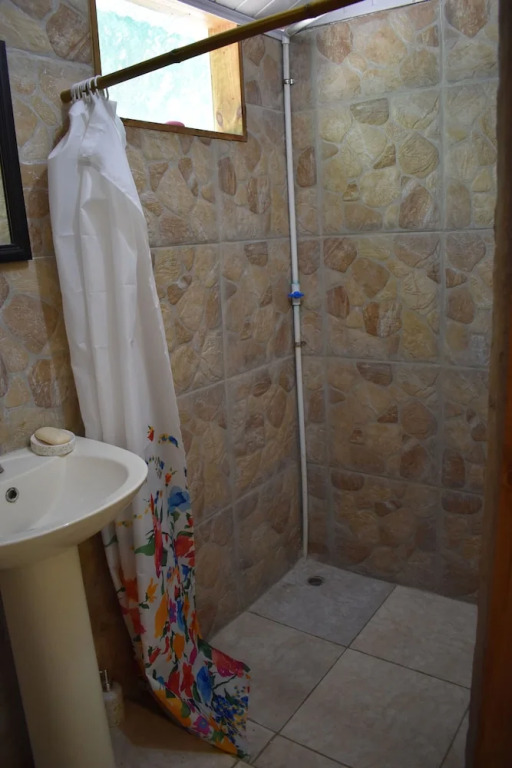 Hostel ISEAMI