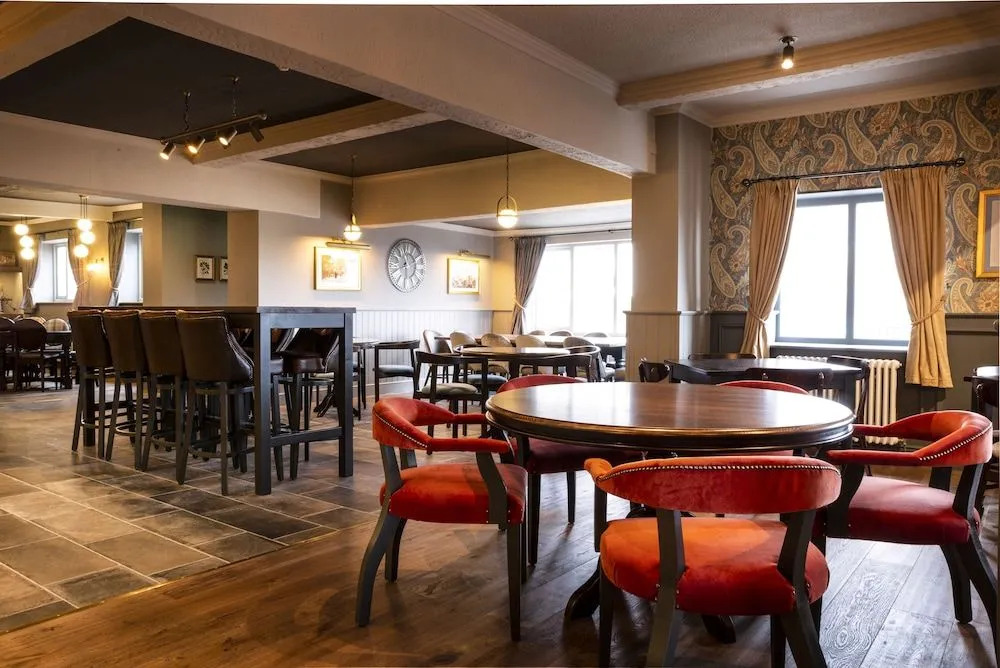 Stamford Gate Hotel
