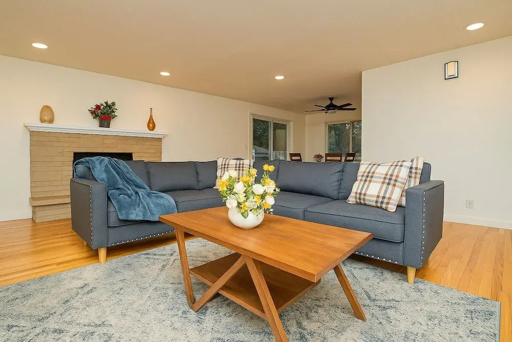 Lower Queen Anne Townhome
