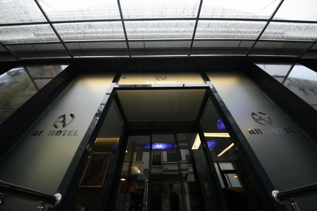 An Otel