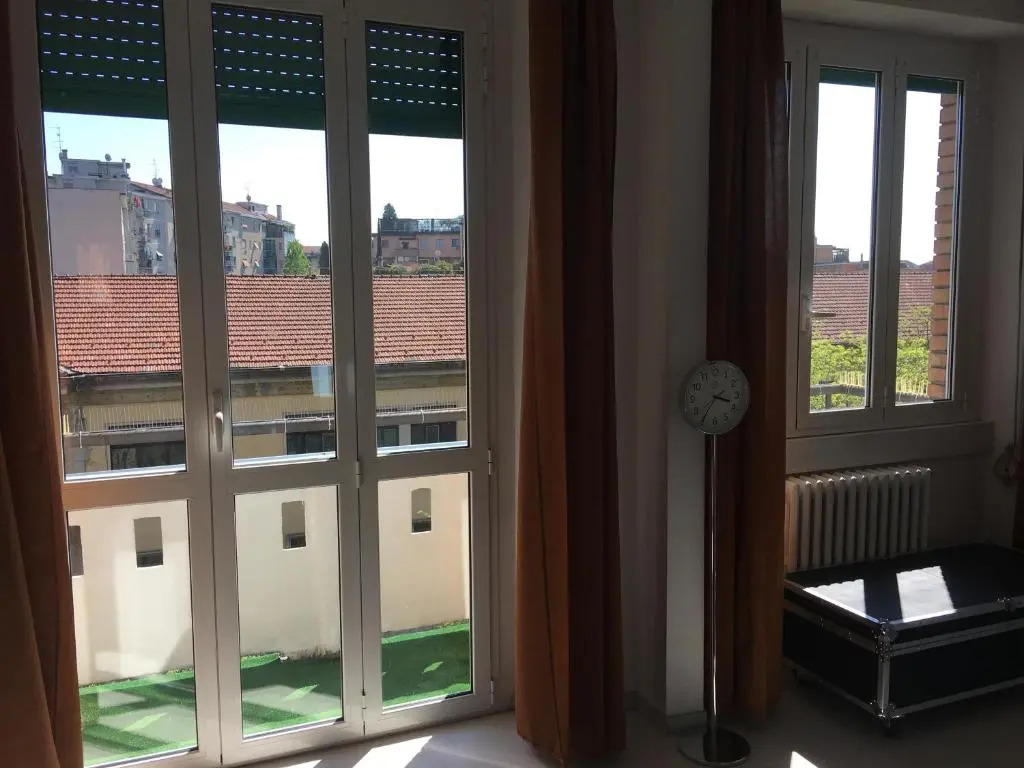 Expo Suite In Town