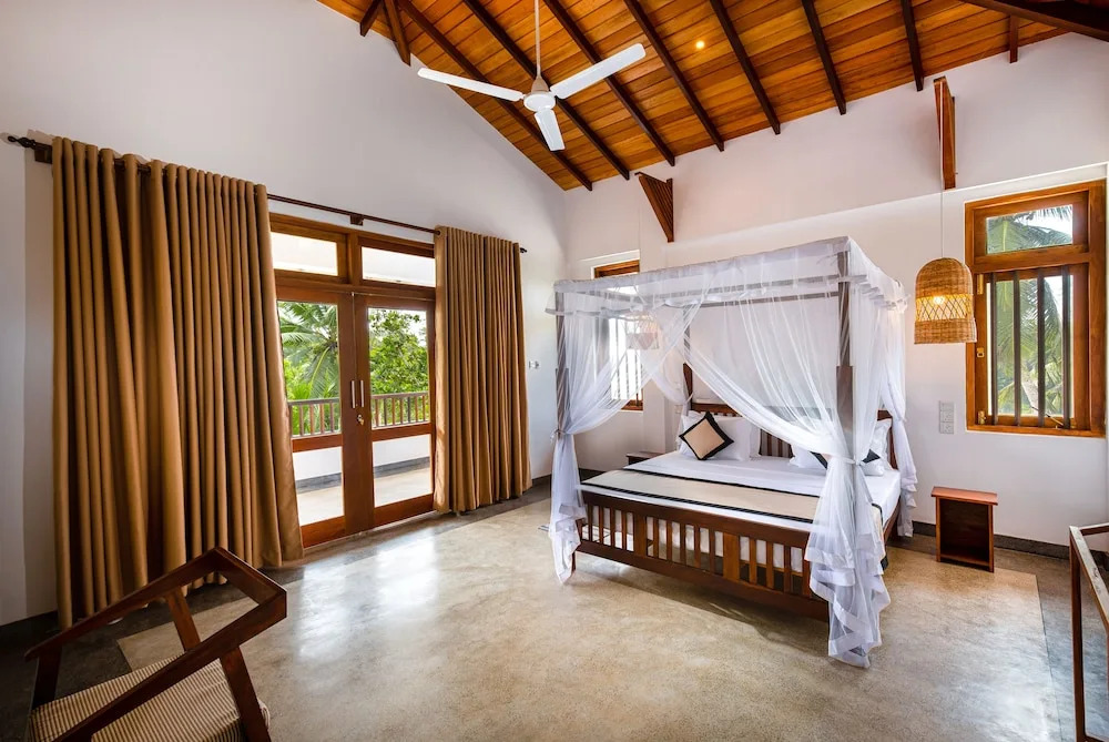 Serenity Boutique - Unawatuna