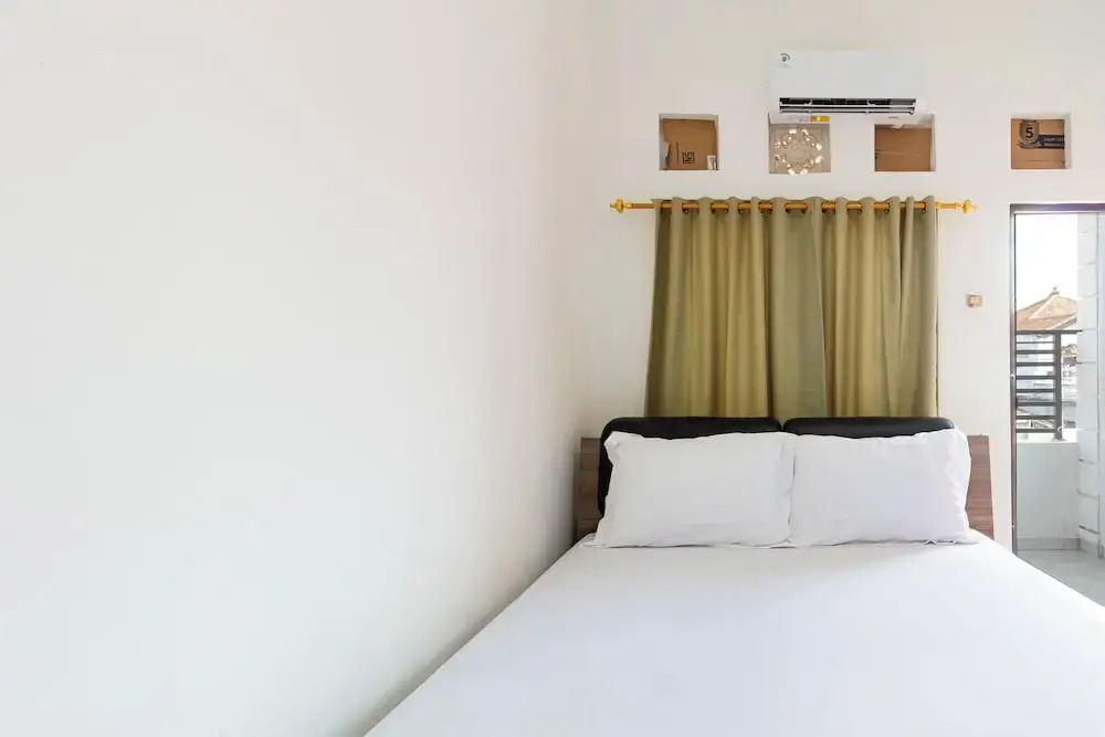 OYO 94091 Sn Guest House