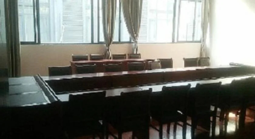 Xinxiangang Hotel (Weitang Branch)