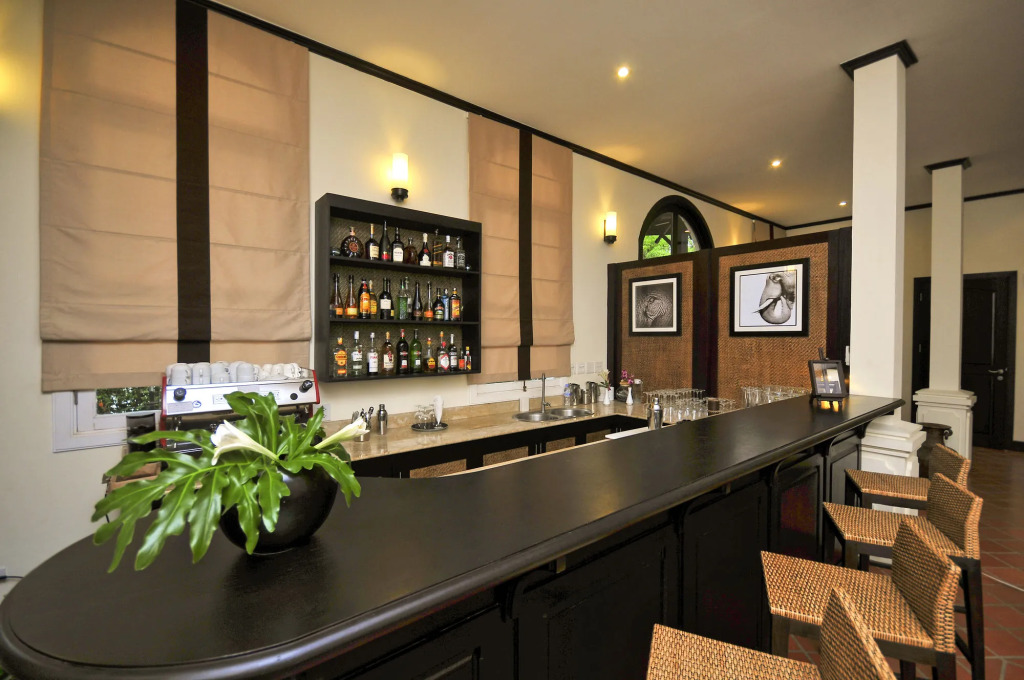 Ansara Hotel