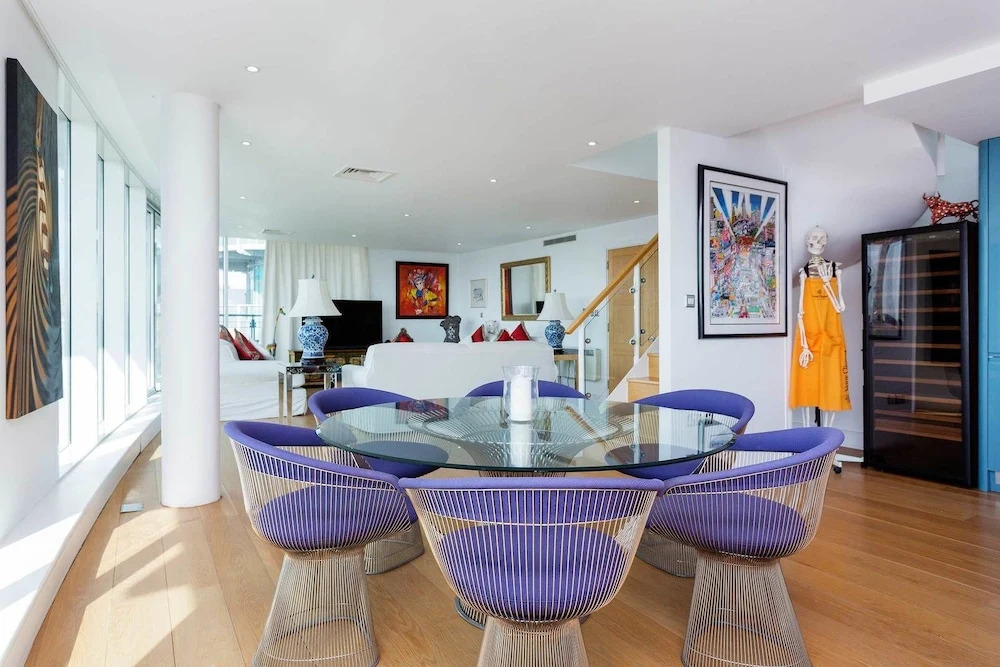 St Katharine's Dock Penthouse