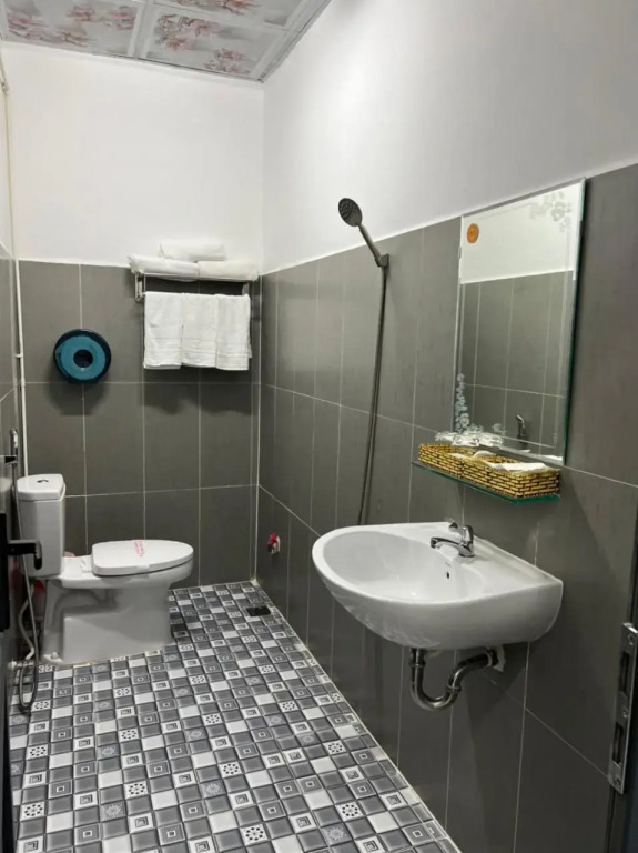ĐỨC THẠNH HOTEL