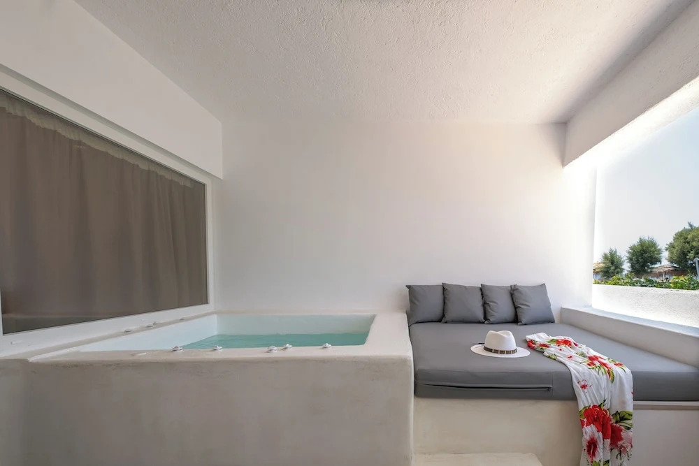 Sand Gem - Beach Apartments