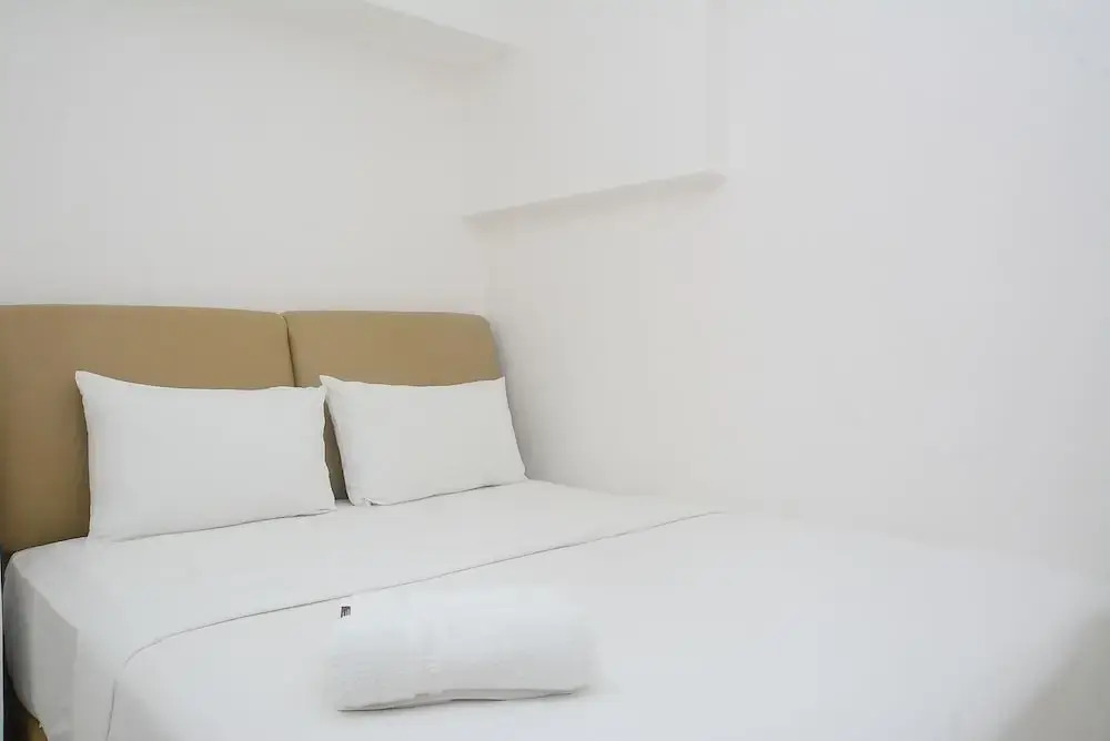 Minimalist and Stylish 1BR Bassura City Apartment