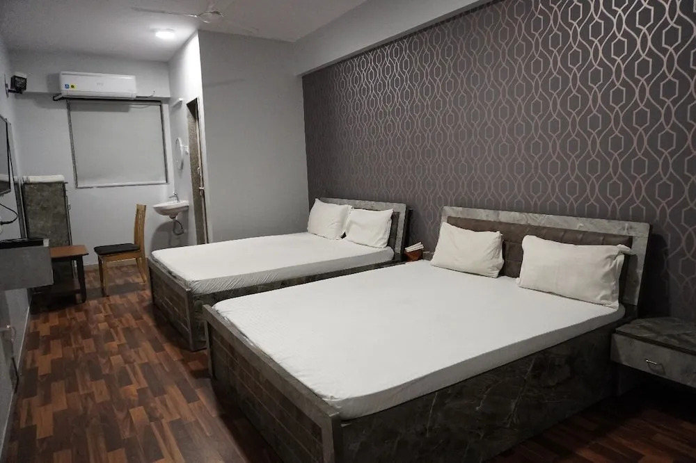 Hotel Apple Inn By GRB