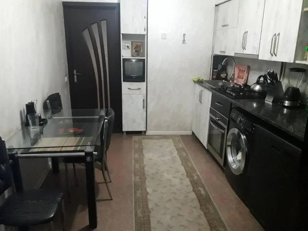 52 Vaja Pshavela Street