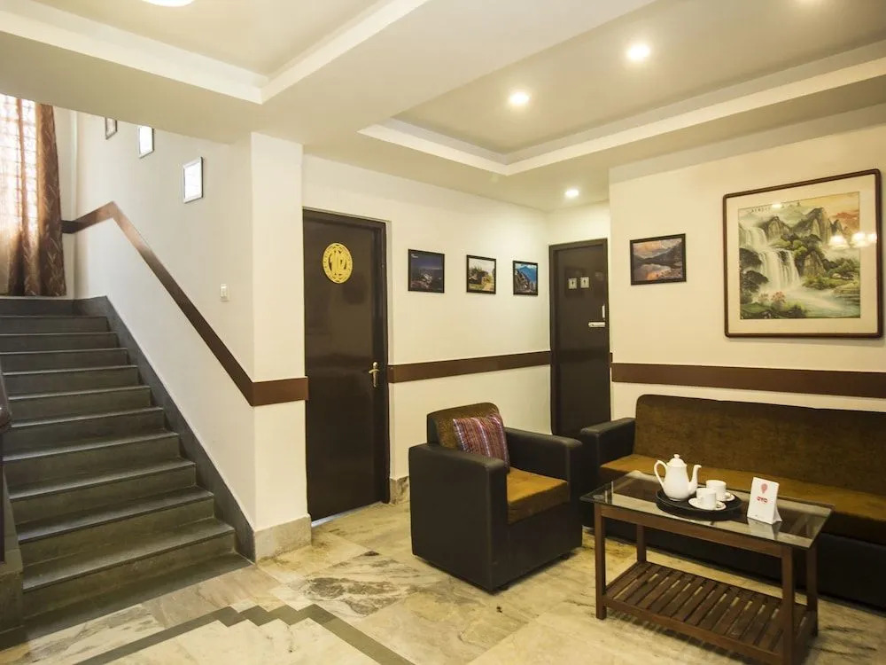 OYO 14894 Hotel Denzong Delight