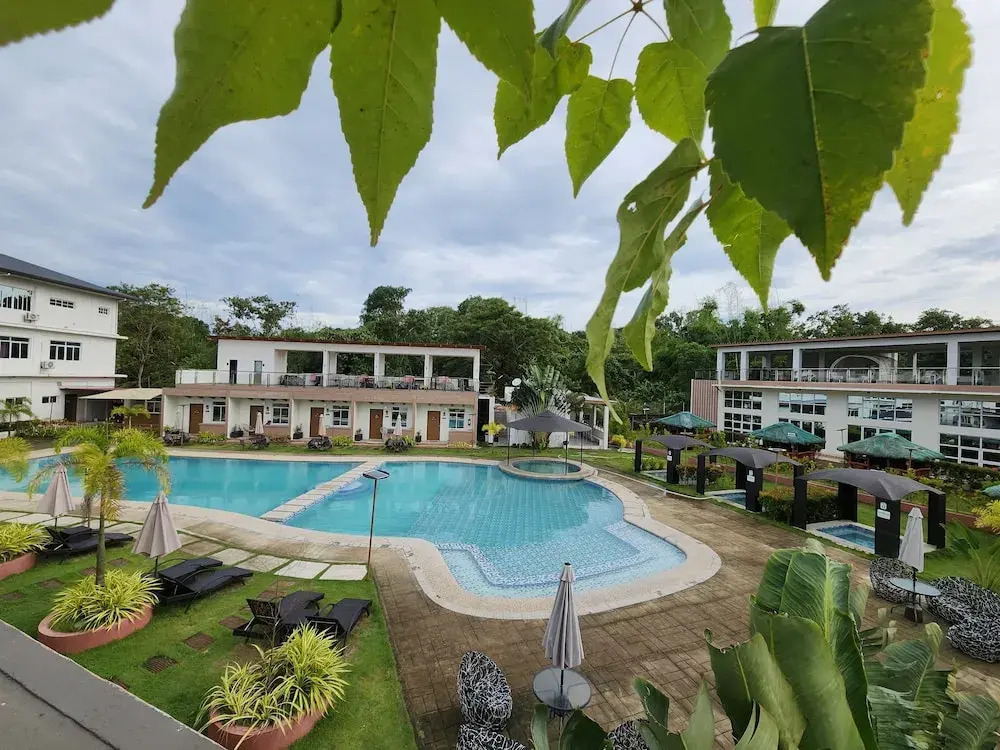 Jade Resort