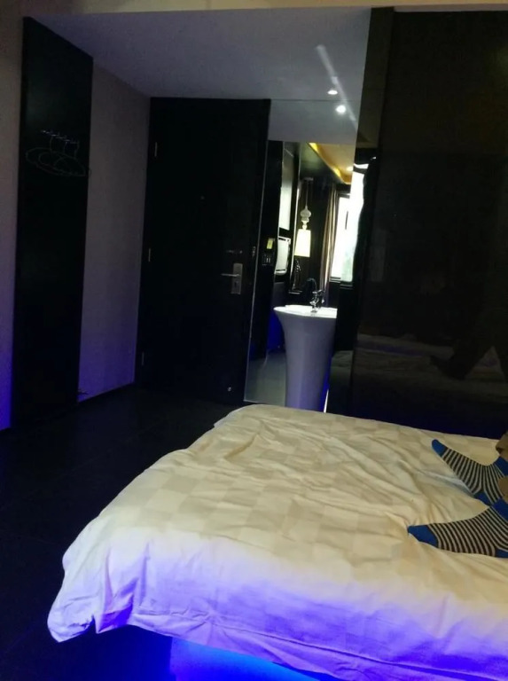Xiangbin Fashion Room - Changsha