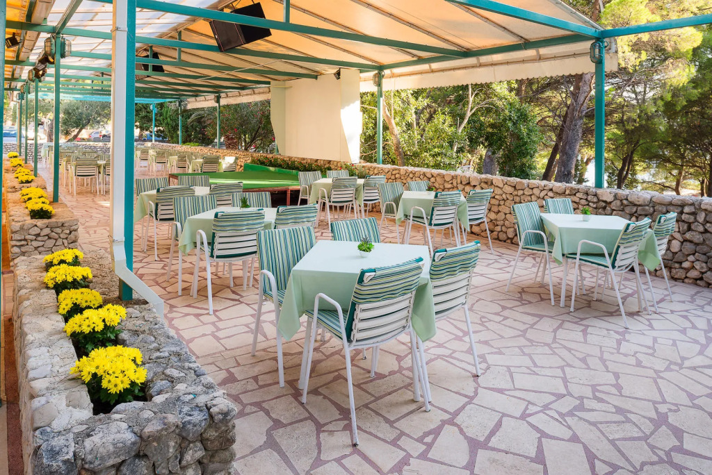 Sunny Makarska by Valamar