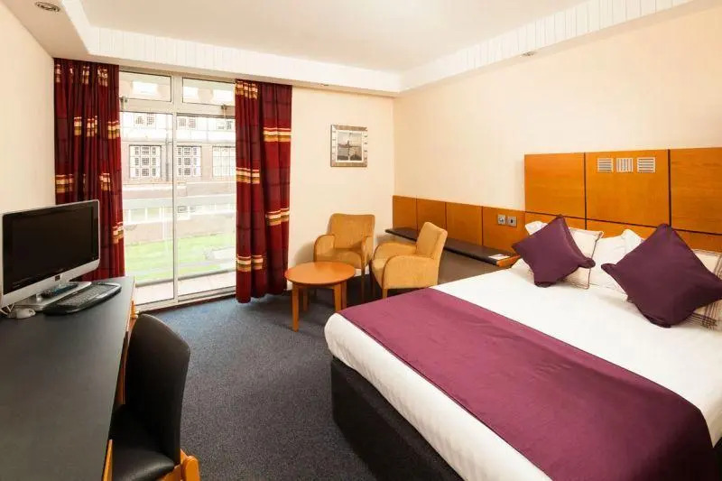 Ramada Jarvis Leeds