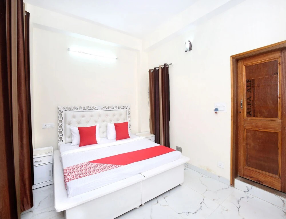 OYO 12267 Home 3BHK Barog View