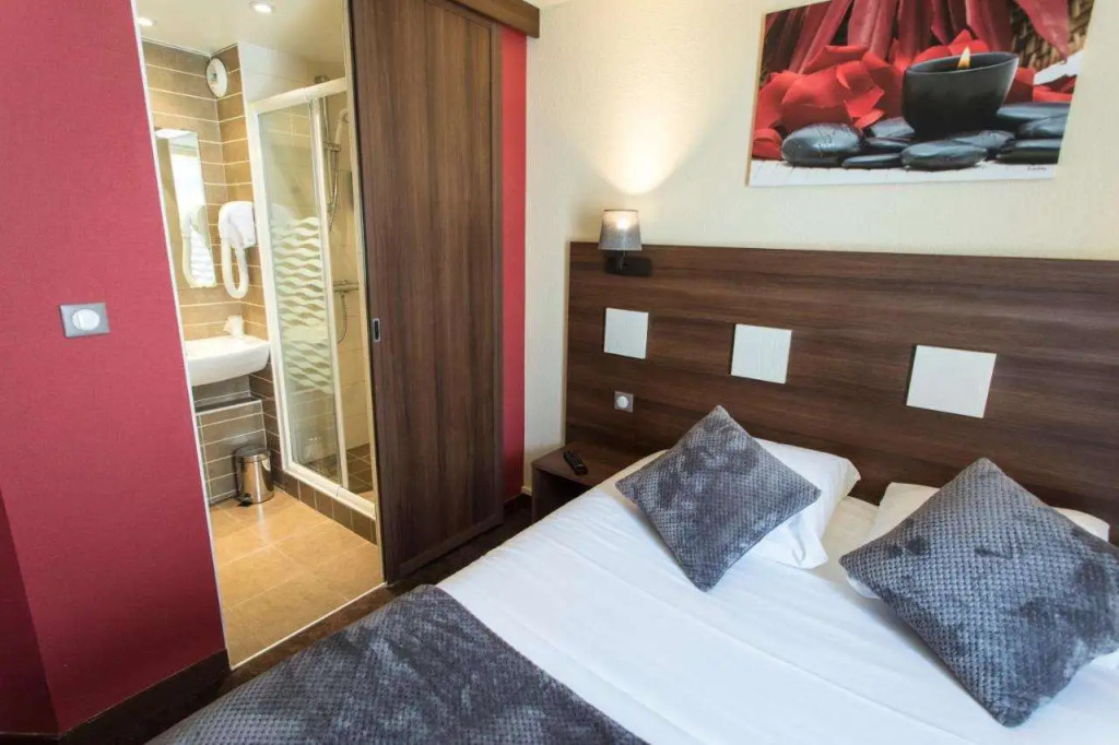 Contact Hotel Atoll