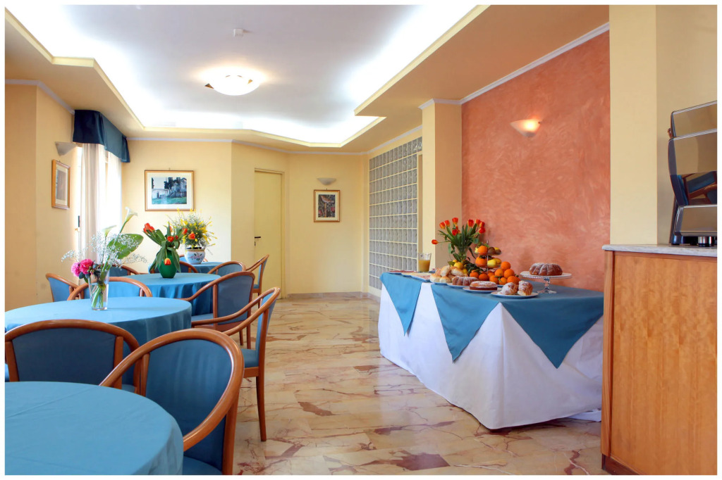 Hotel Iside