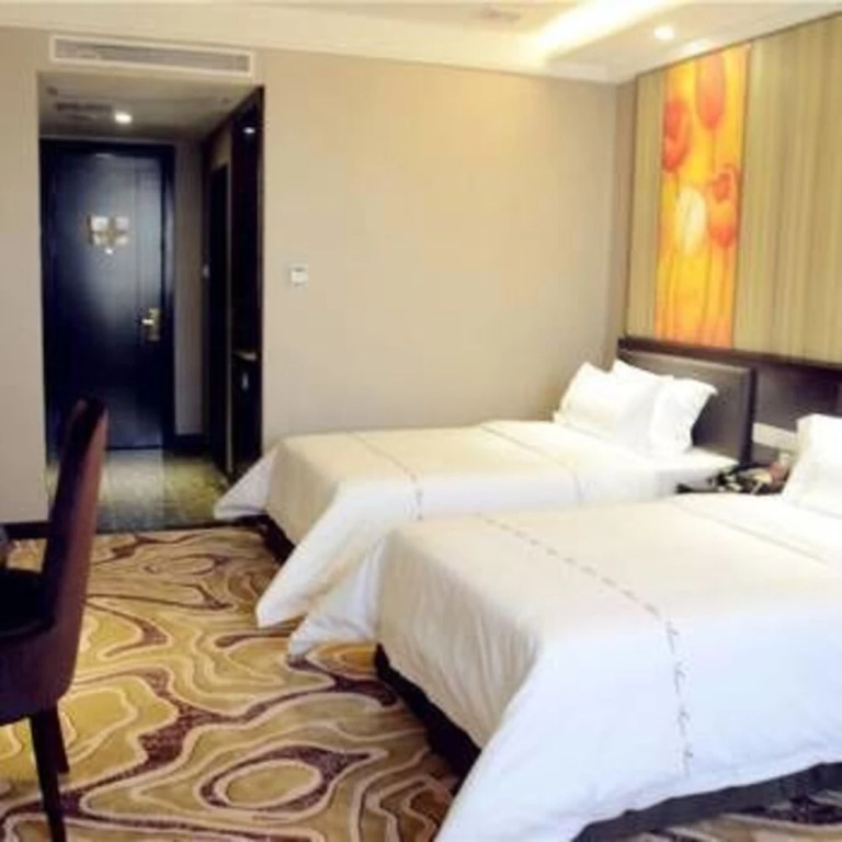Vking Hotel (Foshan Guangfo Road)