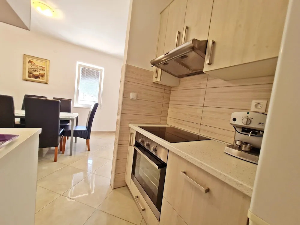 Apartments Josip
