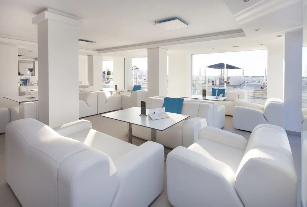 Marina Playa Hotel Apartments by Typic Hotels