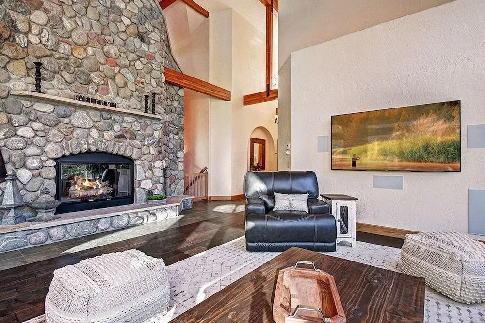 Evergreen Lodge