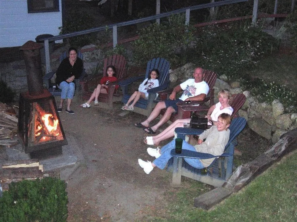 Lazy E Motor Inn