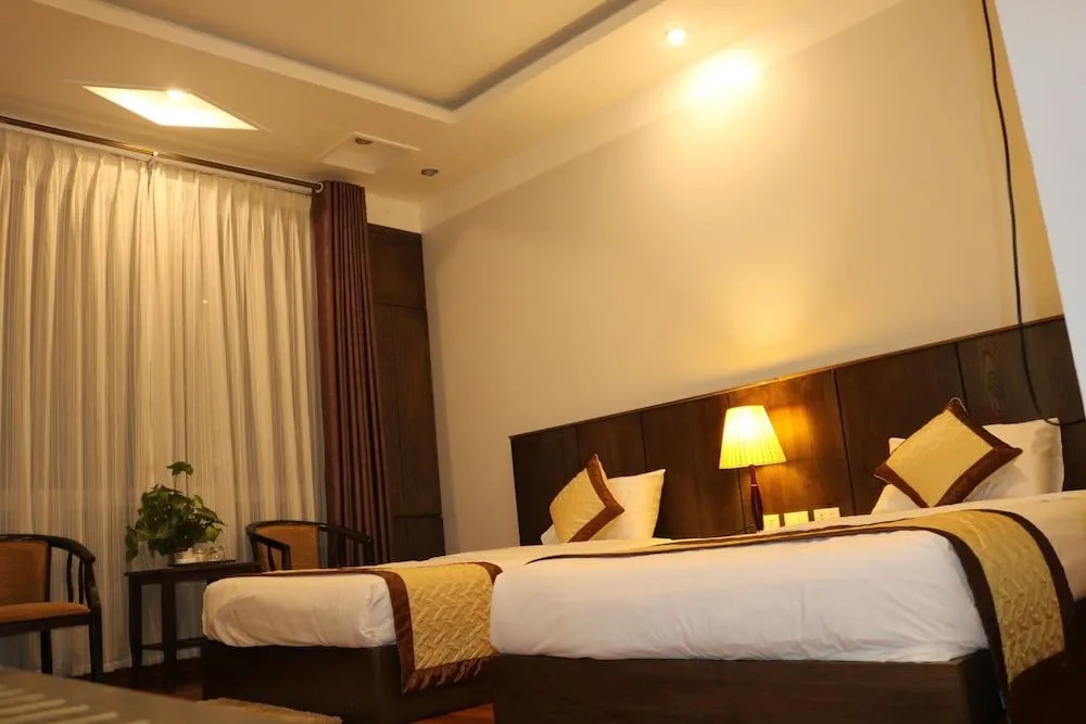 Ruby Hotel