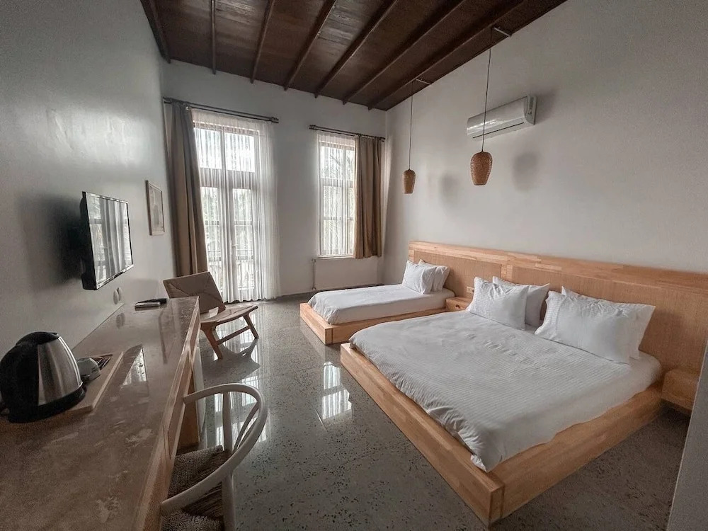 Cunda Pera Otel