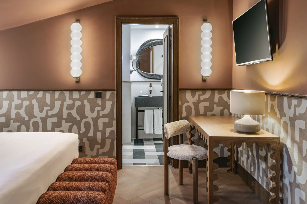 Отель Vincci Soho