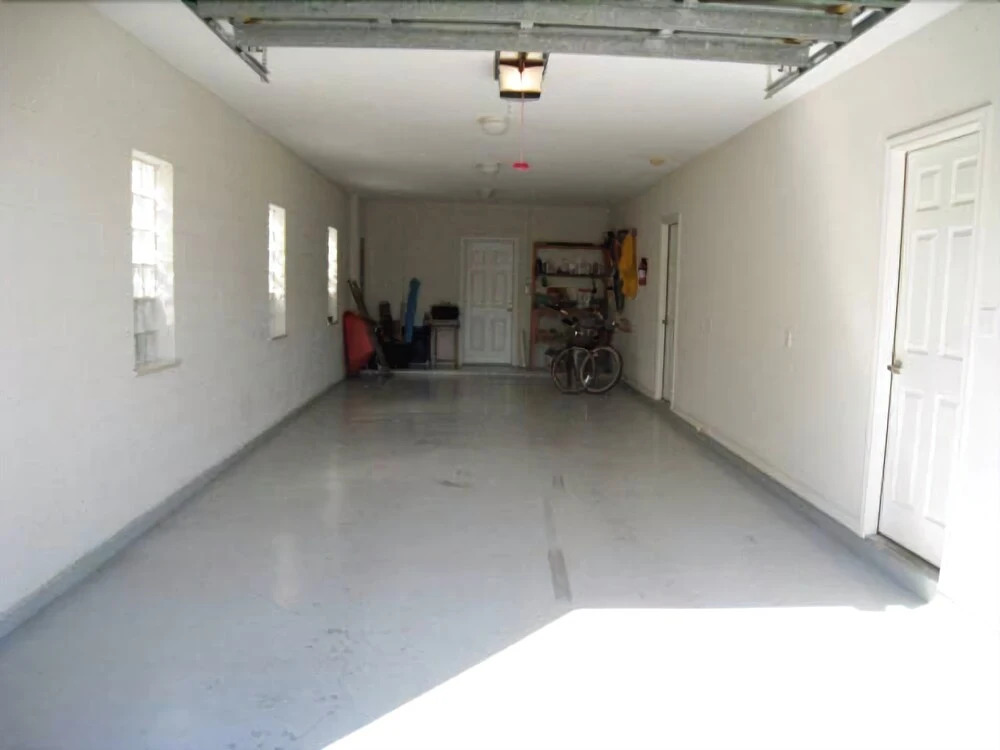 130 East Capricorn 3 Bedrooms 3 Bathrooms Home