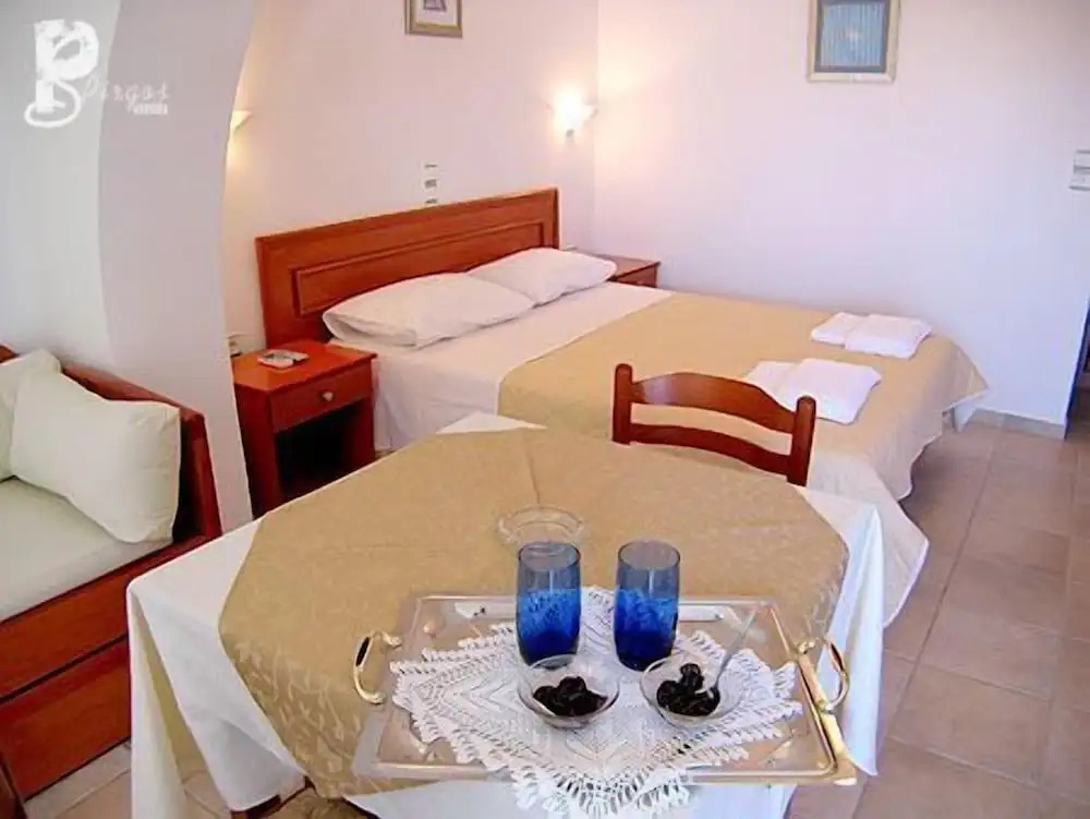 Pirgos Stelida Hotel