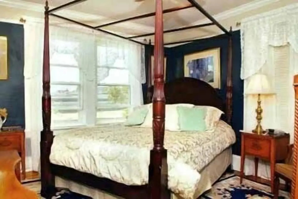 Belle View Inn
