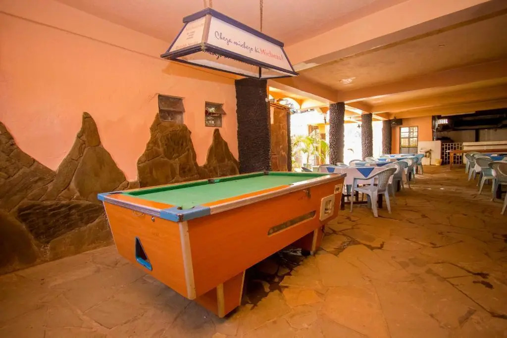 Slopes Villa Hotel