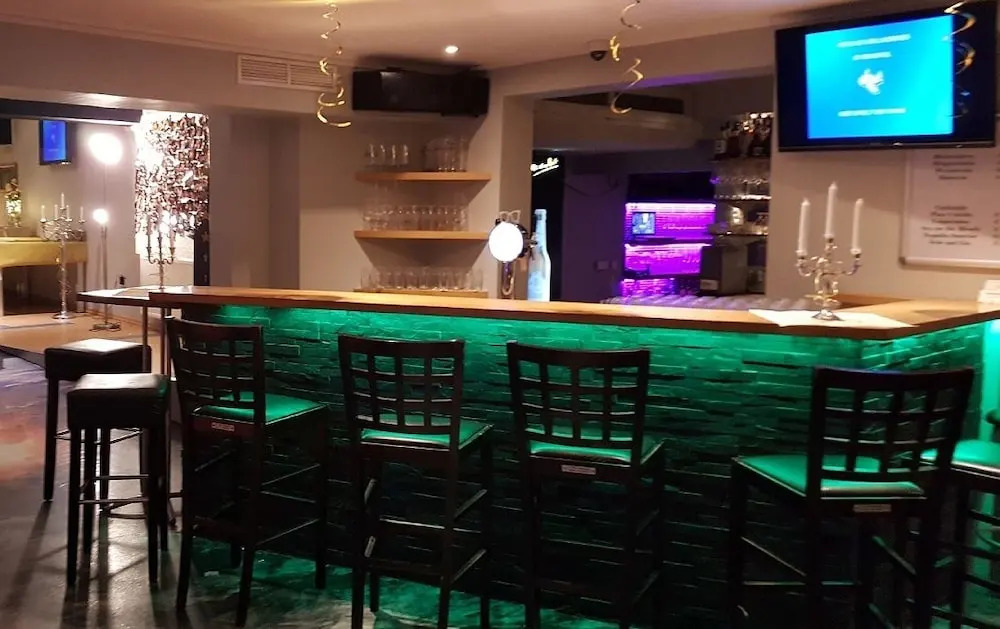 Hotel Weinhaus Weis