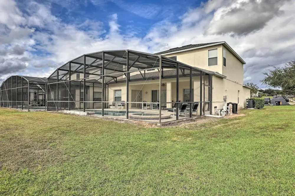 10 Mi to Disney Davenport House with Pool and Spa!